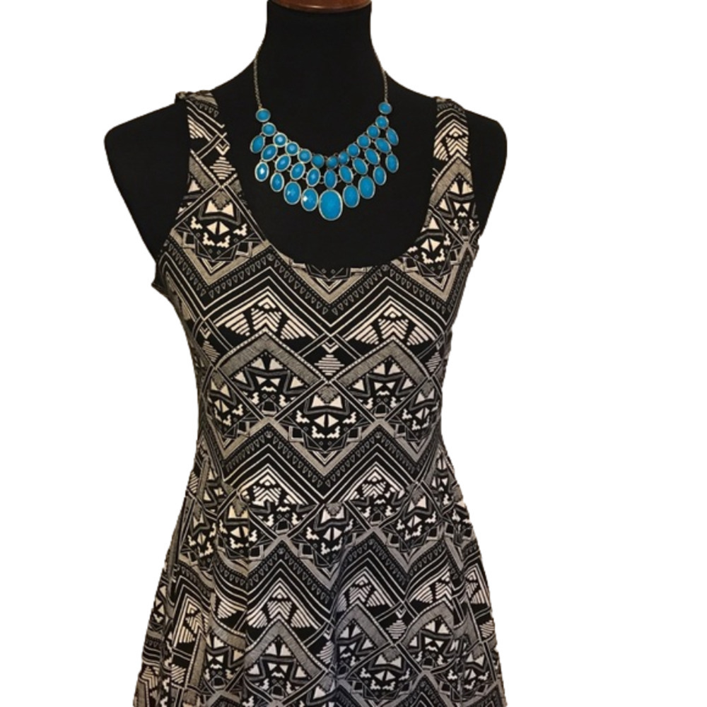Geometric cotton dress Medium black/white VS Pink